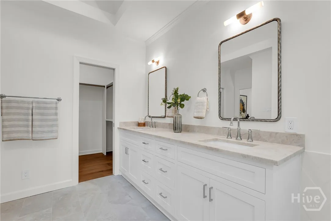 Savannah, Georgia 31411, United States, 4 Bedrooms Bedrooms, ,3 BathroomsBathrooms,Residential,Active,191296