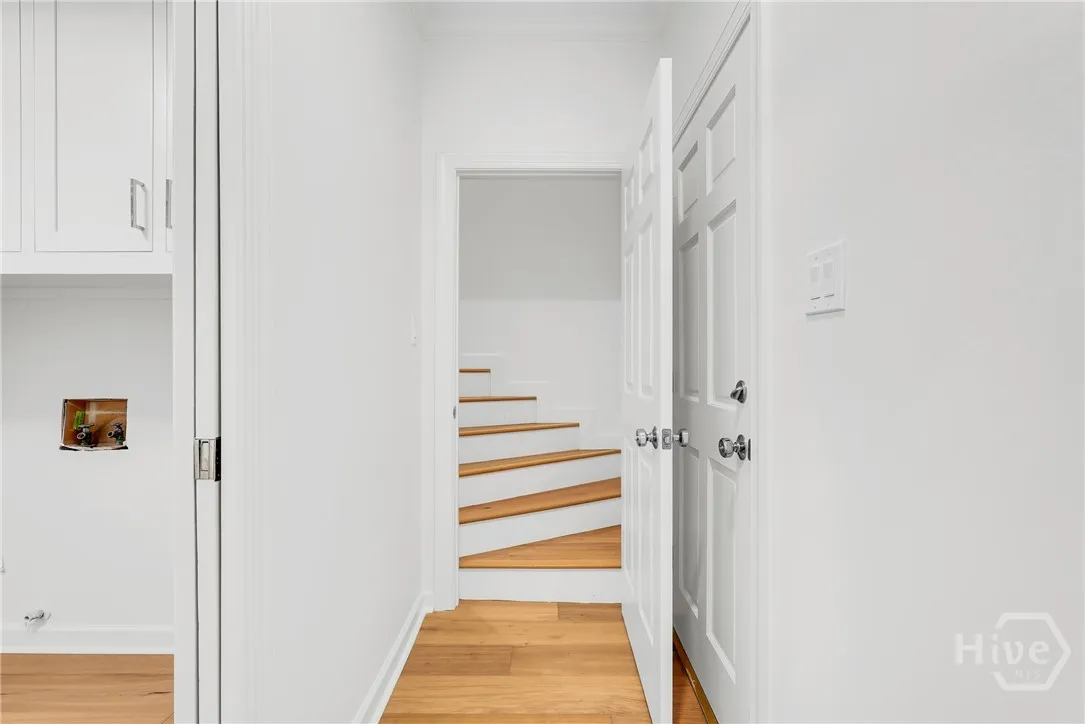 Savannah, Georgia 31411, United States, 4 Bedrooms Bedrooms, ,3 BathroomsBathrooms,Residential,Active,191296