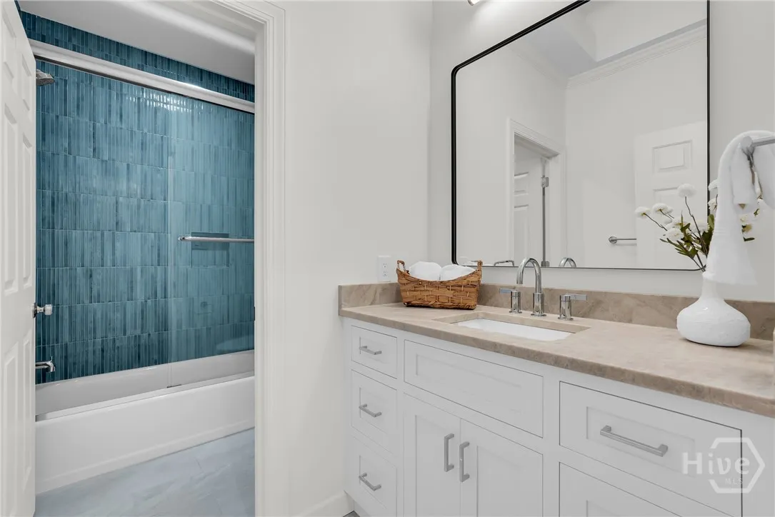 Savannah, Georgia 31411, United States, 4 Bedrooms Bedrooms, ,3 BathroomsBathrooms,Residential,Active,191296