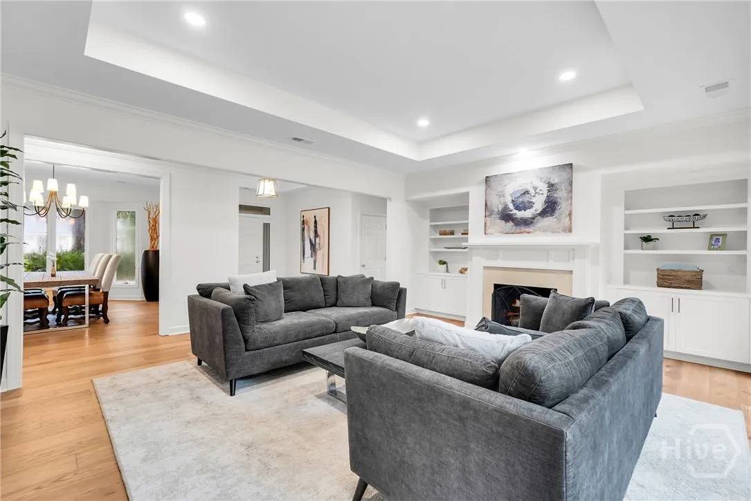 Savannah, Georgia 31411, United States, 4 Bedrooms Bedrooms, ,3 BathroomsBathrooms,Residential,Active,191296