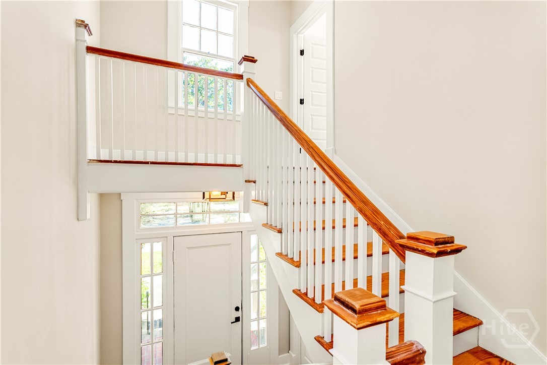 123 E 55th Street Lower