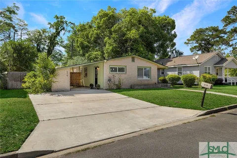 519 Screven Avenue, Savannah, GA 31404 - #: SA330476