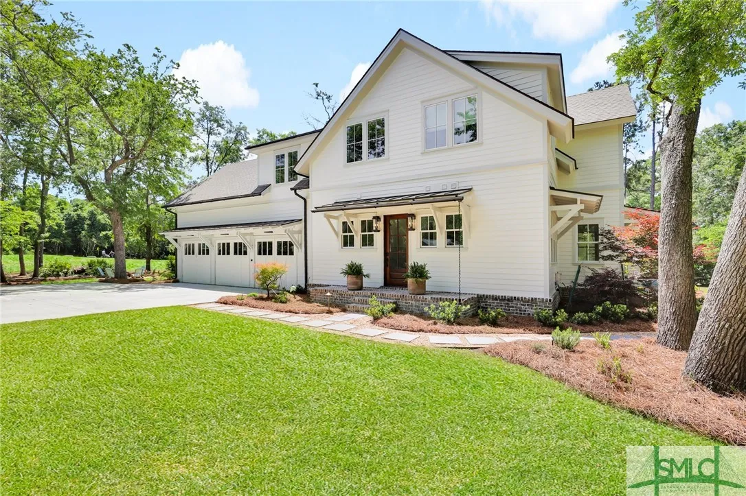 Savannah, Georgia 31411, United States, 4 Bedrooms Bedrooms, ,4 BathroomsBathrooms,Residential,Pending,120631