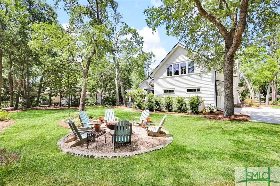 Savannah, Georgia 31411, United States, 4 Bedrooms Bedrooms, ,4 BathroomsBathrooms,Residential,Pending,120631