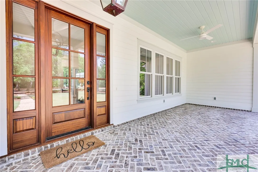 Savannah, Georgia 31411, United States, 4 Bedrooms Bedrooms, ,4 BathroomsBathrooms,Residential,Pending,120631