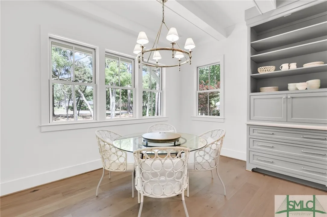 Savannah, Georgia 31411, United States, 4 Bedrooms Bedrooms, ,4 BathroomsBathrooms,Residential,Pending,120631