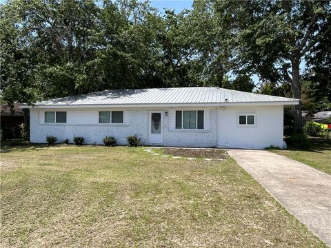 601 Palmetto Street Hinesville GA 31313