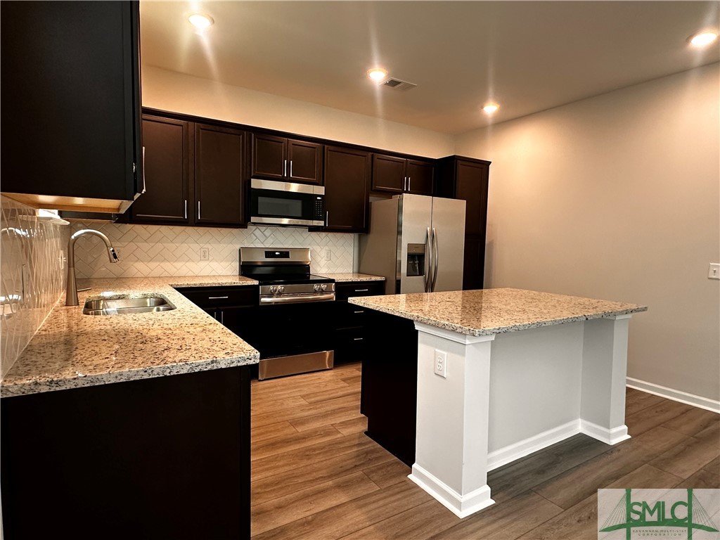 542 Sessile Oak Drive