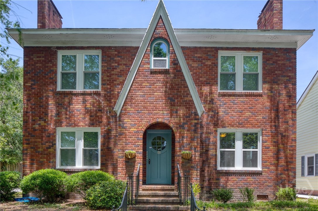 126 E 53rd Street