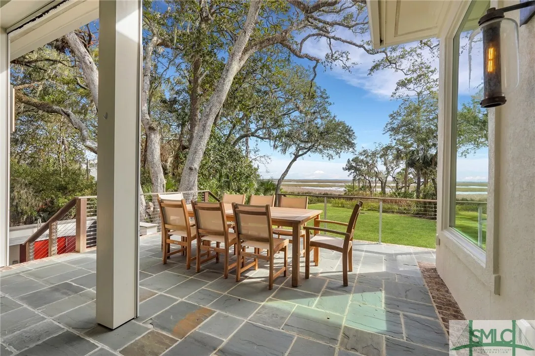 Savannah, Georgia 31411, United States, 4 Bedrooms Bedrooms, ,4 BathroomsBathrooms,Residential,Active,82402