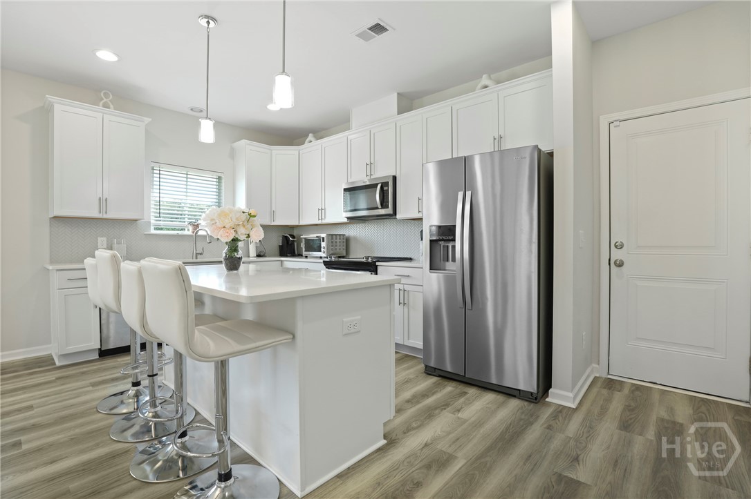117 Mettler Loop