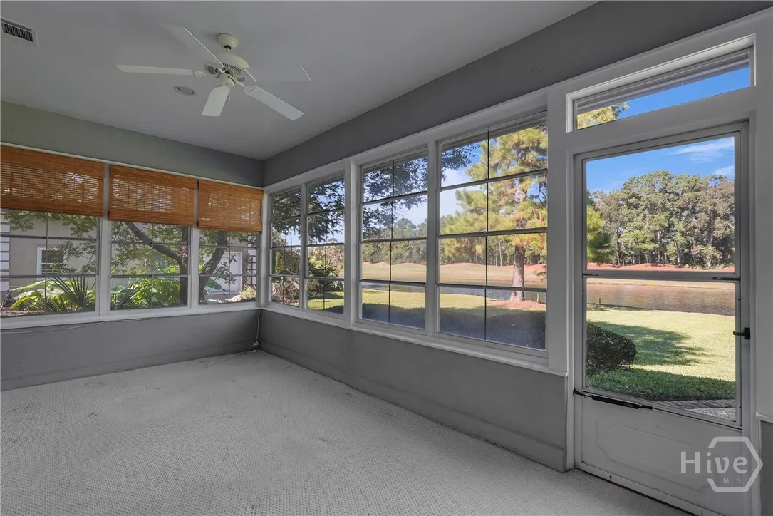 Savannah, Georgia 31411, United States, 3 Bedrooms Bedrooms, ,4 BathroomsBathrooms,Residential,Active,232574