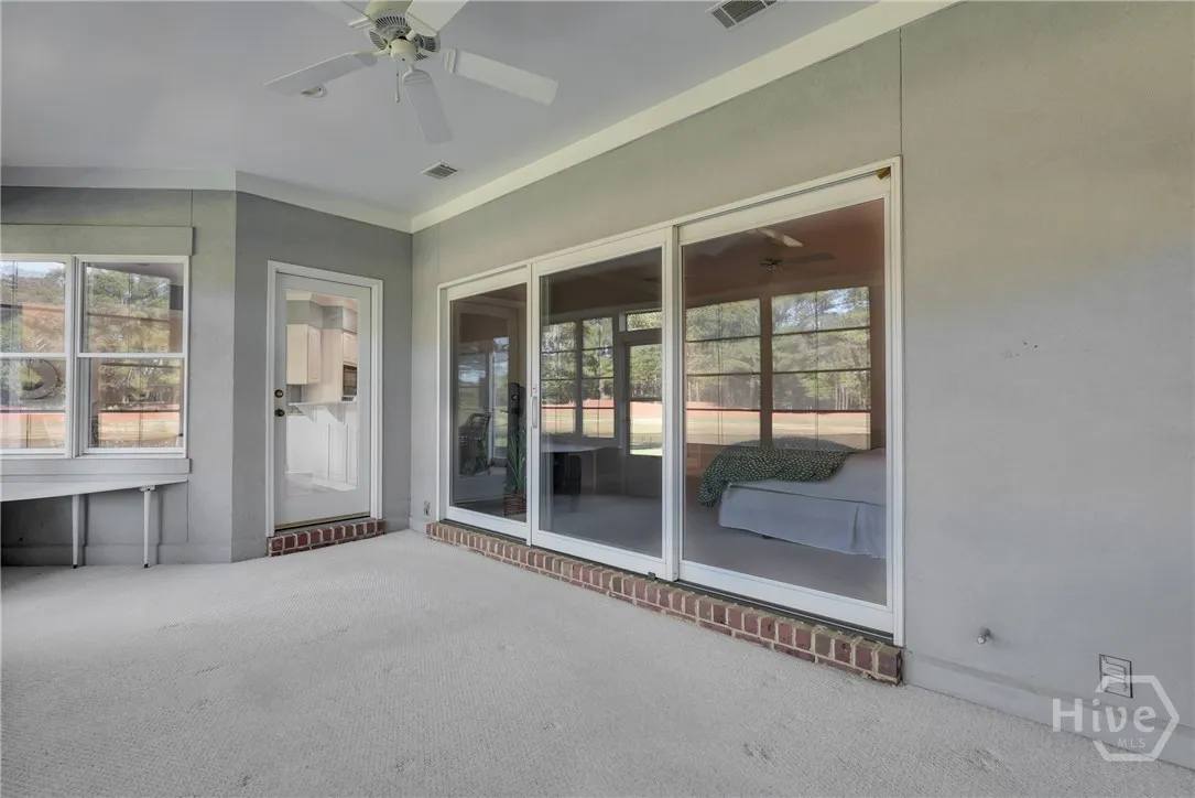 Savannah, Georgia 31411, United States, 3 Bedrooms Bedrooms, ,4 BathroomsBathrooms,Residential,Active,232574