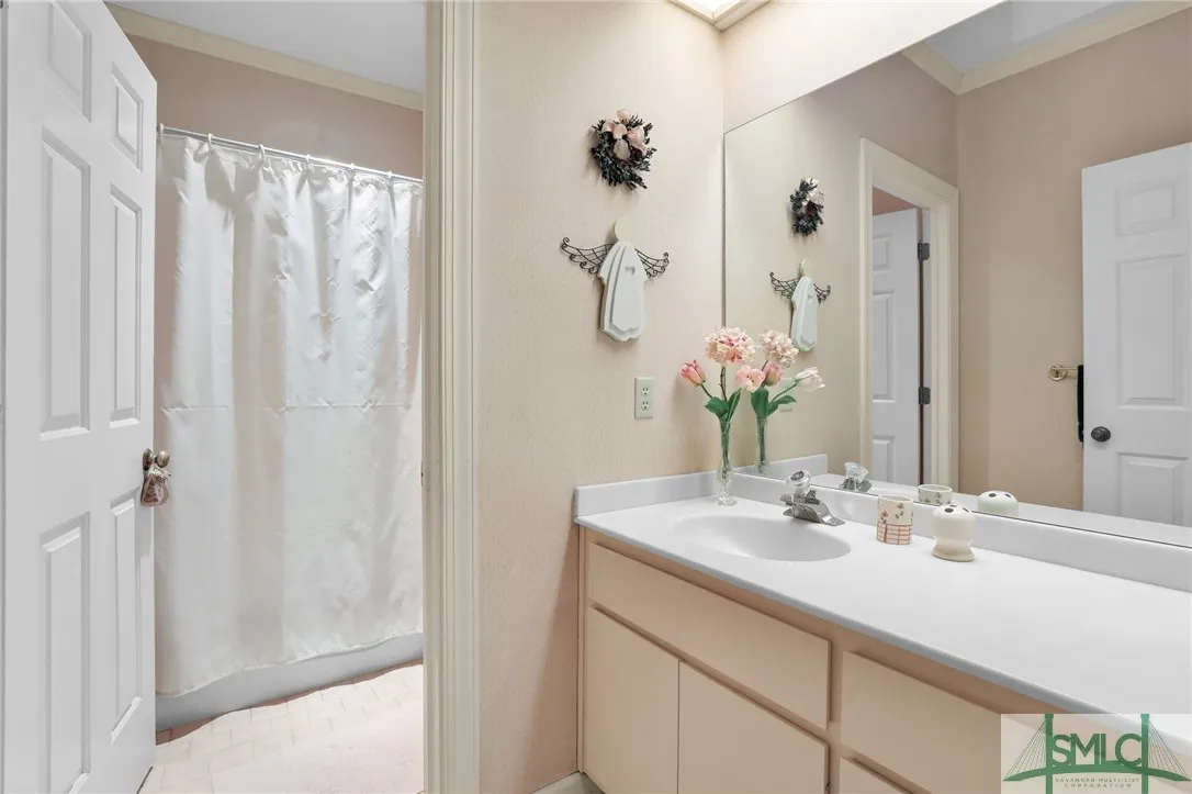 Savannah, Georgia 31411, United States, 3 Bedrooms Bedrooms, ,3 BathroomsBathrooms,Residential,Pending,14592