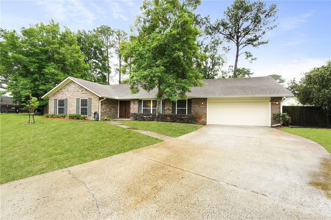 609 Indigo Circle