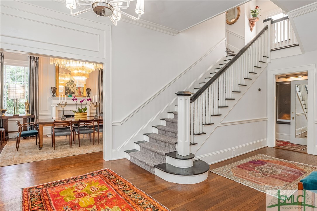 38 E 52nd Street