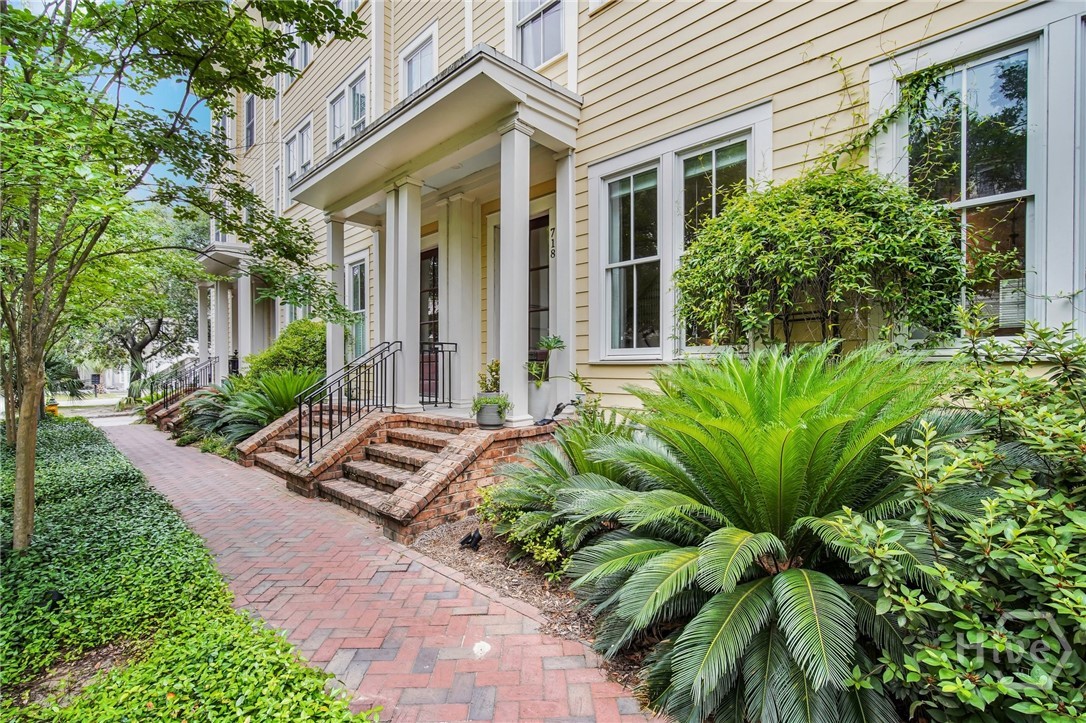 718 Tattnall Street