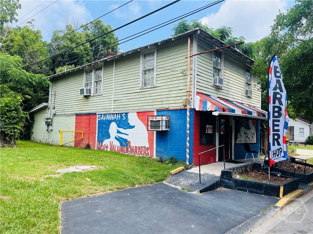 2009 Ash Street
