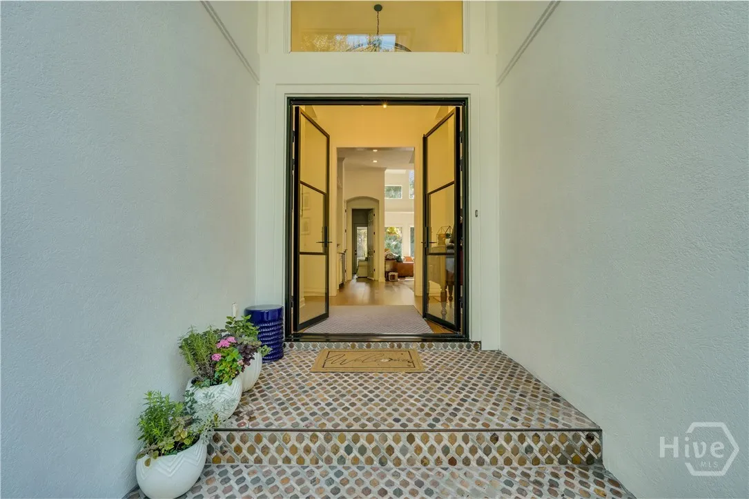 Savannah, Georgia 31411, United States, 4 Bedrooms Bedrooms, ,4 BathroomsBathrooms,Residential,Active,225738