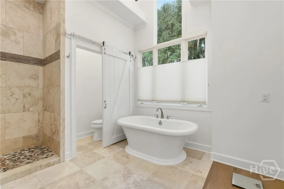 Savannah, Georgia 31411, United States, 4 Bedrooms Bedrooms, ,4 BathroomsBathrooms,Residential,Active,225738