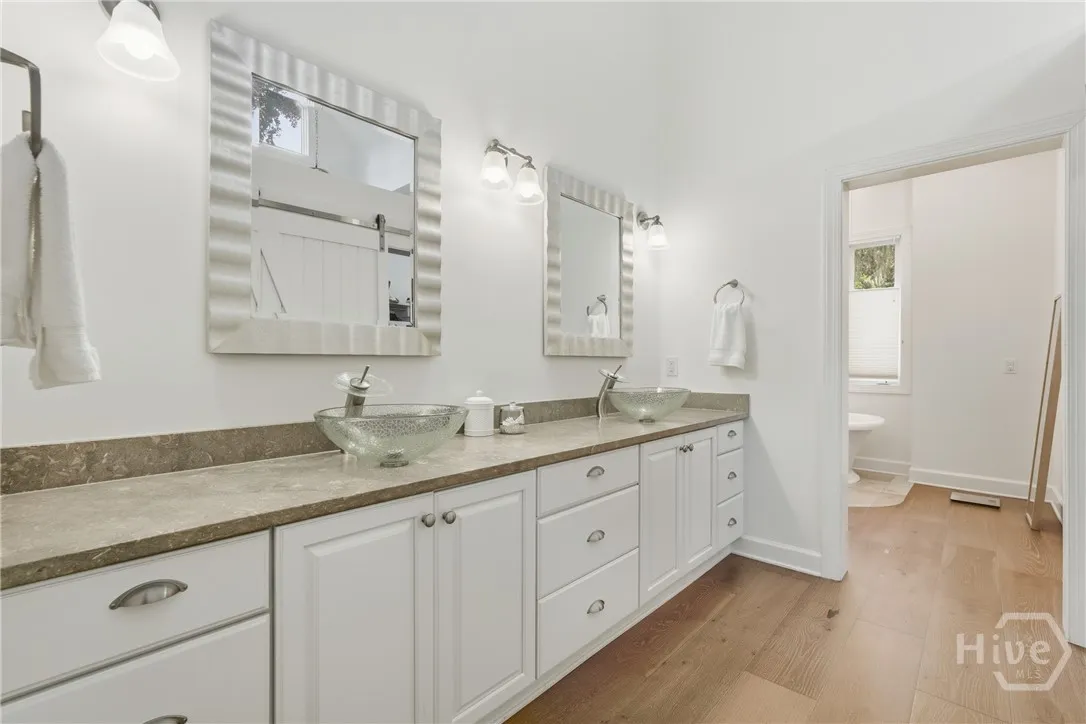 Savannah, Georgia 31411, United States, 4 Bedrooms Bedrooms, ,4 BathroomsBathrooms,Residential,Active,225738