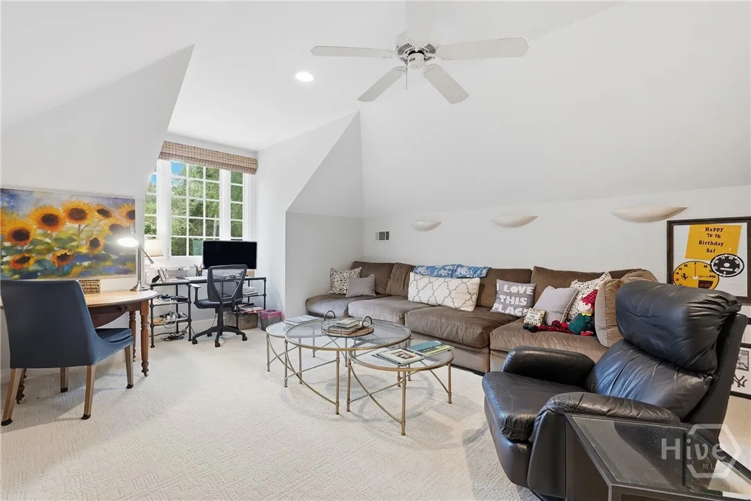 Savannah, Georgia 31411, United States, 3 Bedrooms Bedrooms, ,4 BathroomsBathrooms,Residential,Active,234962