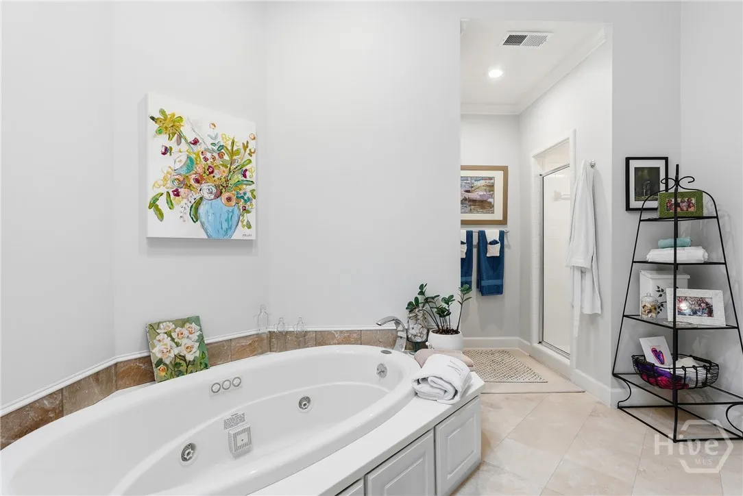 Savannah, Georgia 31411, United States, 3 Bedrooms Bedrooms, ,4 BathroomsBathrooms,Residential,Active,234962