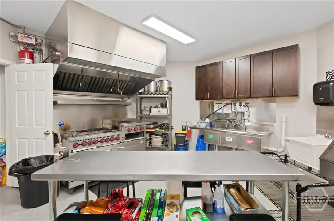 Savannah, Georgia 31401, United States, ,Commercial,Active,198352