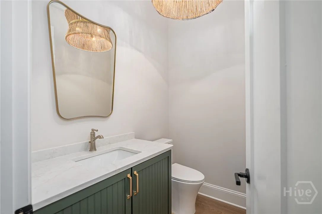 Savannah, Georgia 31411, United States, 4 Bedrooms Bedrooms, ,4 BathroomsBathrooms,Residential,Active,131056