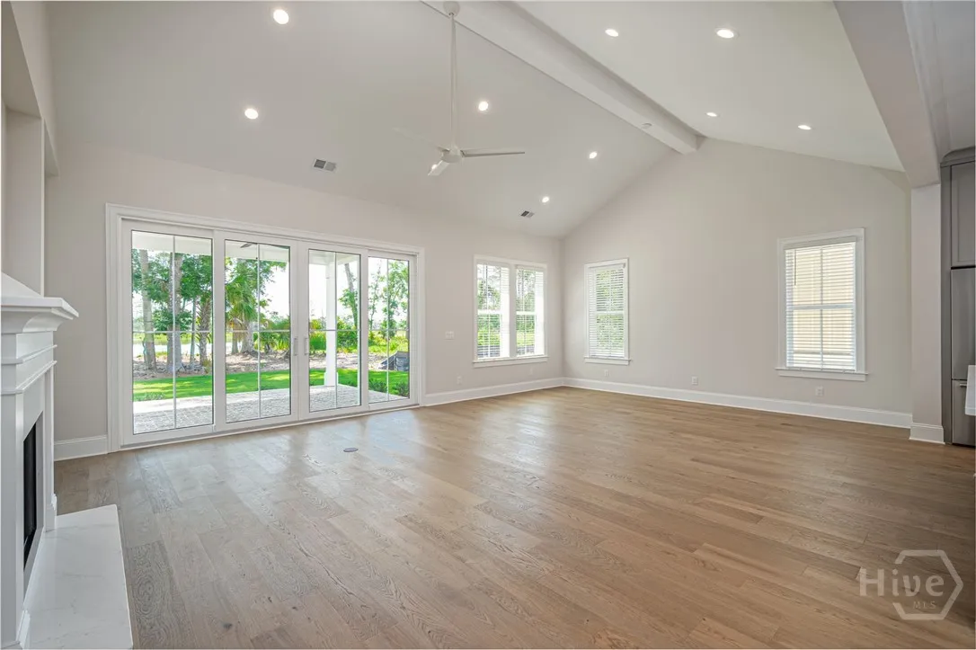 Savannah, Georgia 31411, United States, 4 Bedrooms Bedrooms, ,4 BathroomsBathrooms,Residential,Active,131056