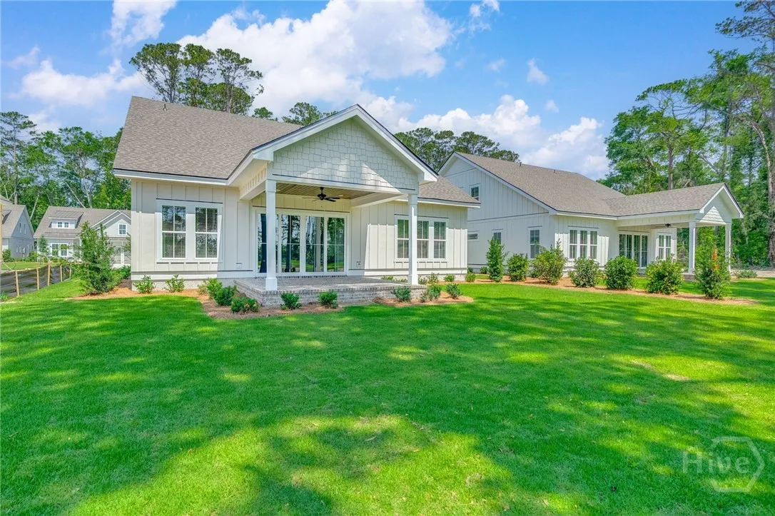 Savannah, Georgia 31411, United States, 4 Bedrooms Bedrooms, ,4 BathroomsBathrooms,Residential,Active,131056