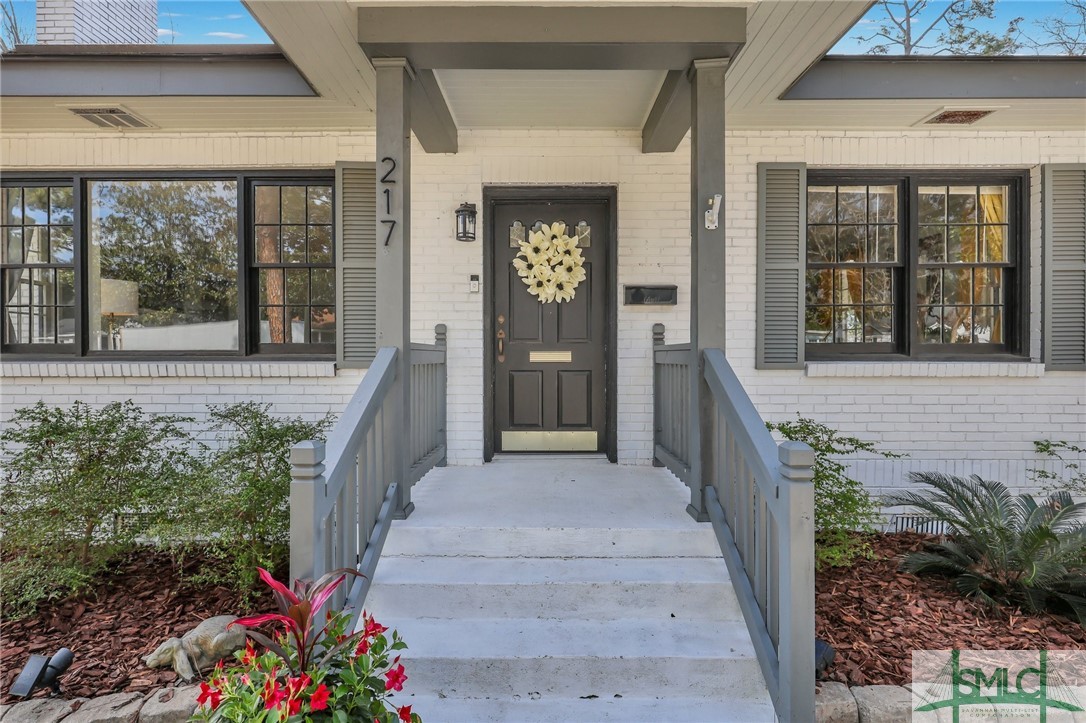 217 E 60th Street