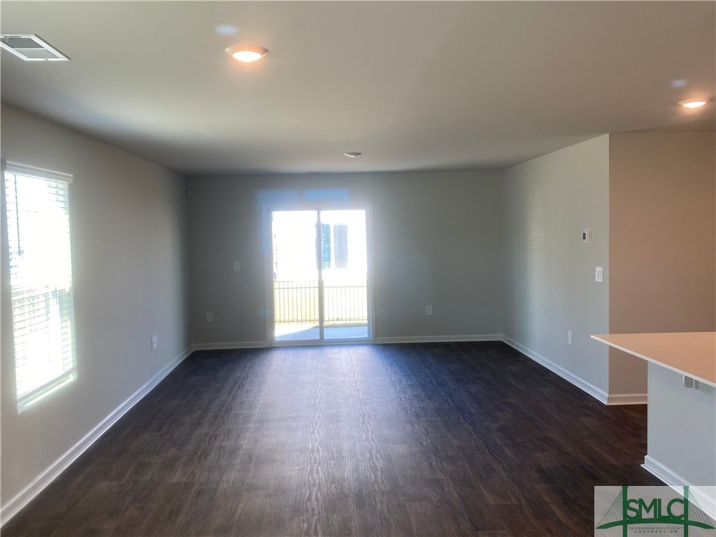 406 Seabreeze Drive