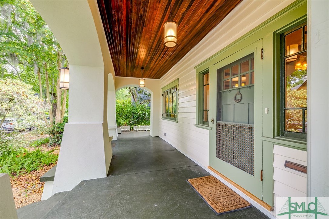 215 E 45th Street