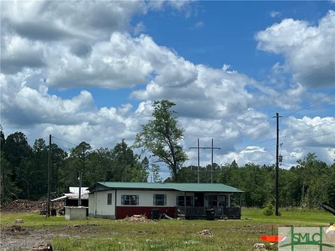 A home in Pembroke