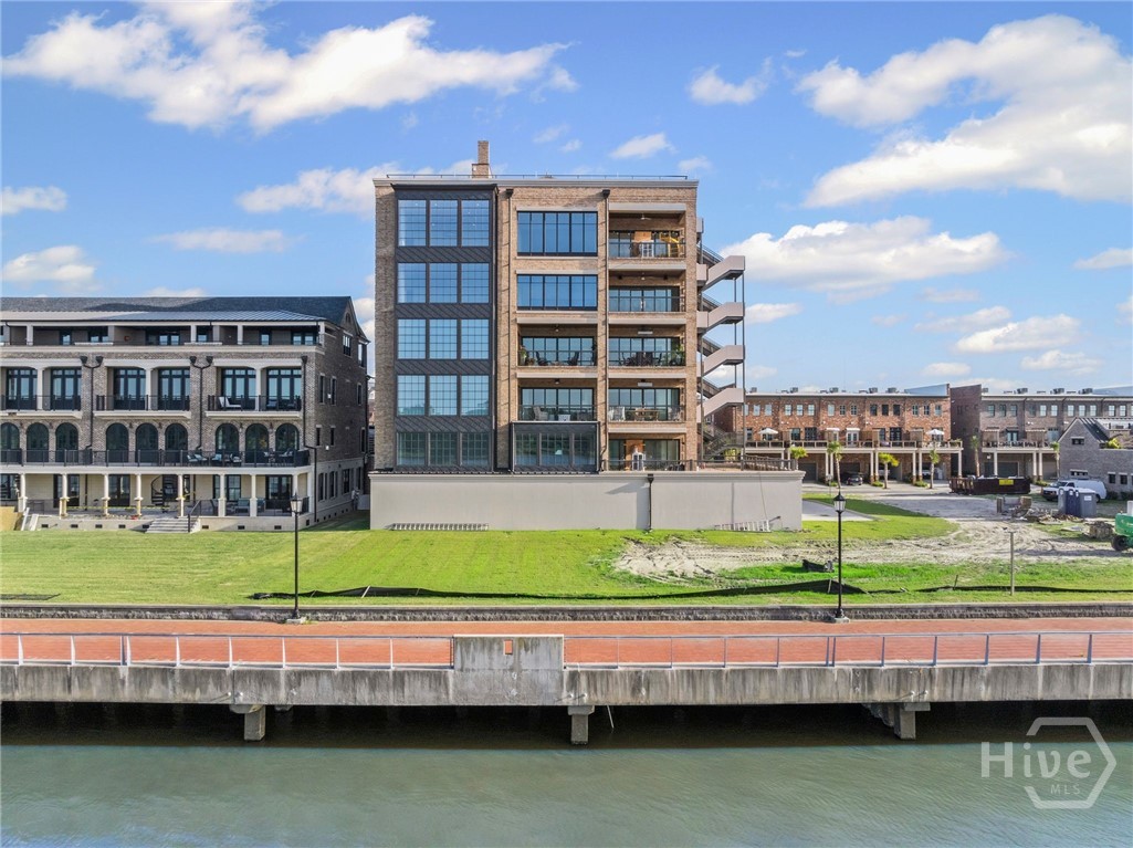 440 Geo Meyer Avenue 4