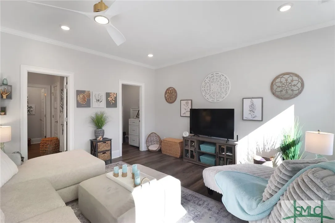 Savannah, Georgia 31406, United States, 3 Bedrooms Bedrooms, ,4 BathroomsBathrooms,Residential,Active,93130