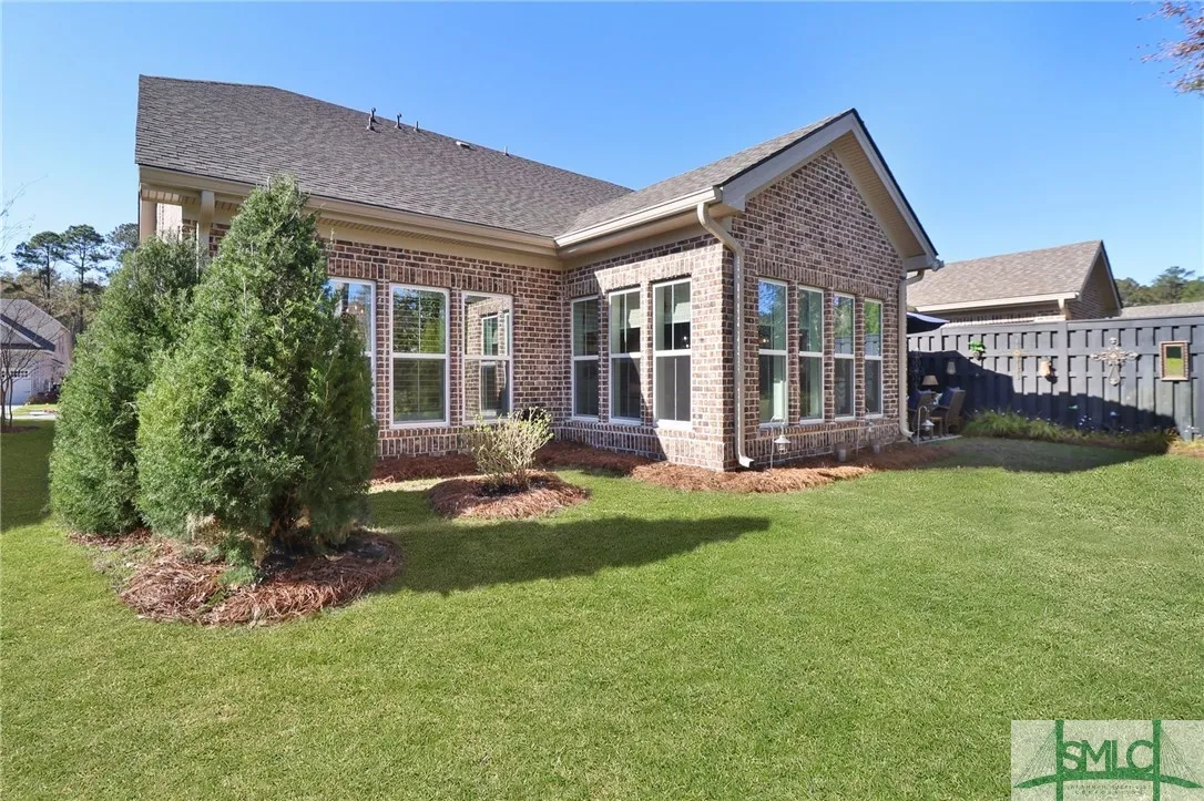 Savannah, Georgia 31406, United States, 3 Bedrooms Bedrooms, ,4 BathroomsBathrooms,Residential,Active,93130