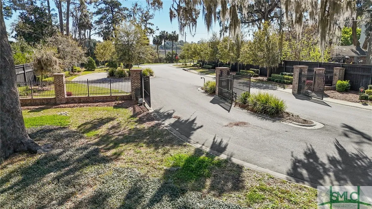 Savannah, Georgia 31406, United States, 3 Bedrooms Bedrooms, ,4 BathroomsBathrooms,Residential,Active,93130