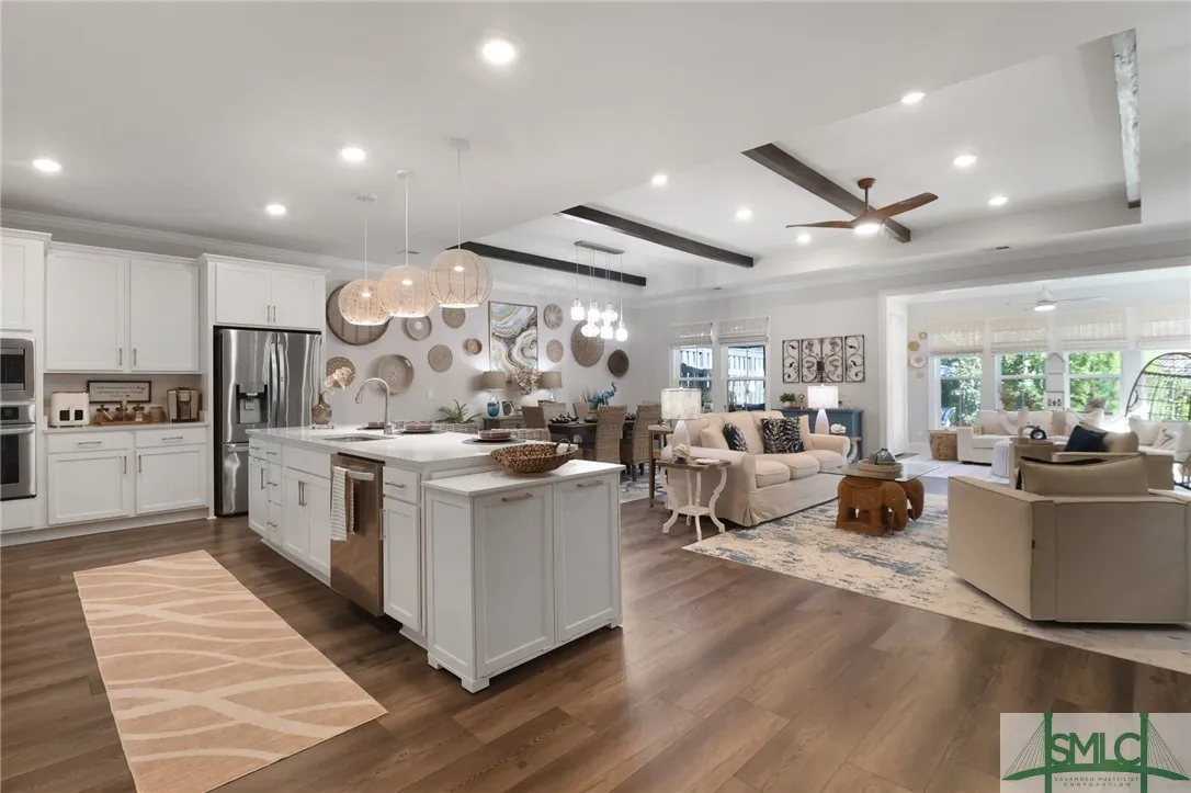 Savannah, Georgia 31406, United States, 3 Bedrooms Bedrooms, ,4 BathroomsBathrooms,Residential,Active,93130