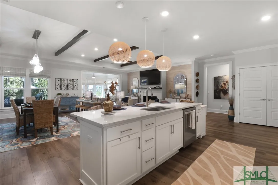 Savannah, Georgia 31406, United States, 3 Bedrooms Bedrooms, ,4 BathroomsBathrooms,Residential,Active,93130