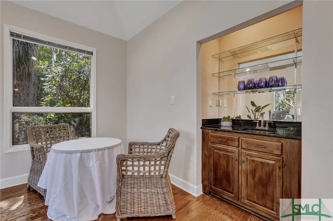 Savannah, Georgia 31411, United States, 4 Bedrooms Bedrooms, ,5 BathroomsBathrooms,Residential,Pending,79400