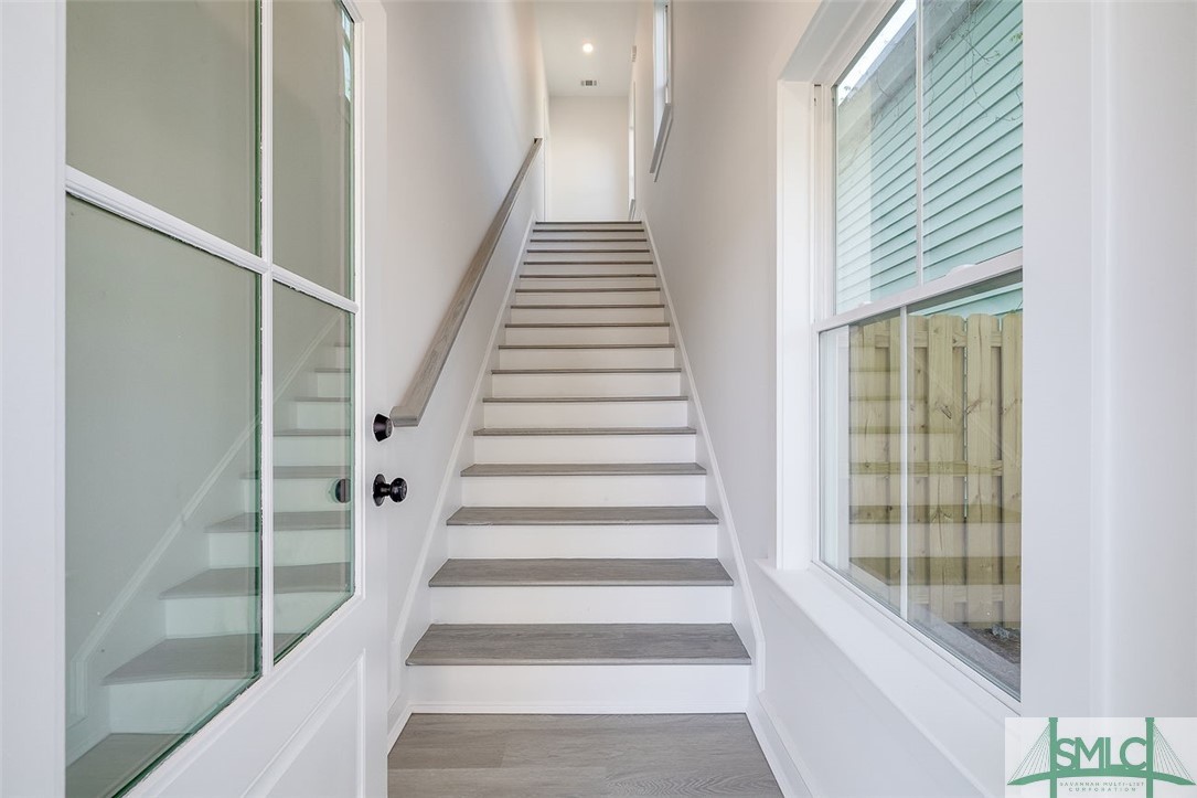 1615 Le Grand Street B