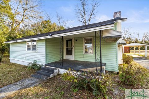 A home in Glennville