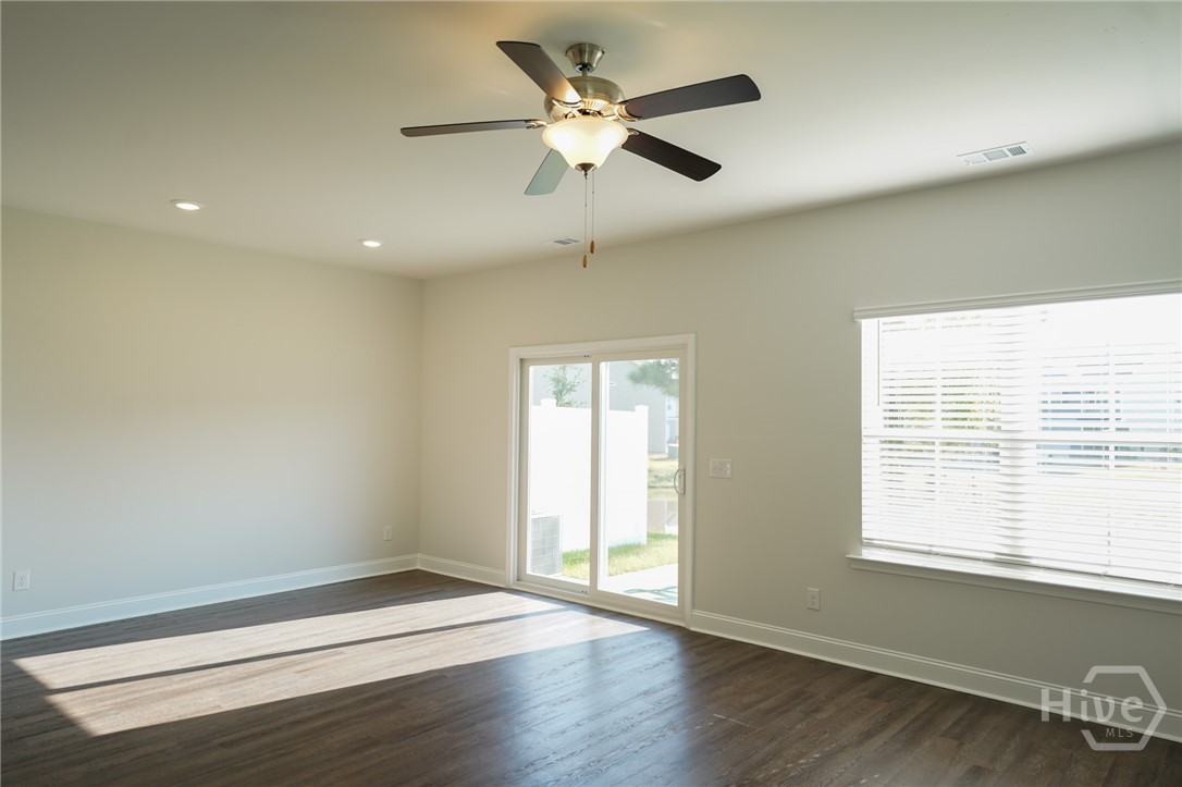 475 Governor Treutlen Circle