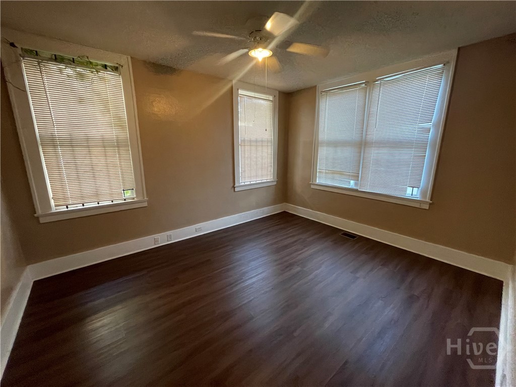 610 W 38th Street