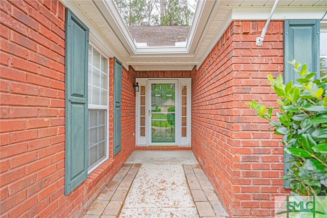 28 Raven Wood Way