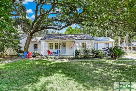 10 Hopecrest Avenue, Savannah, GA 31406 - #: 324352