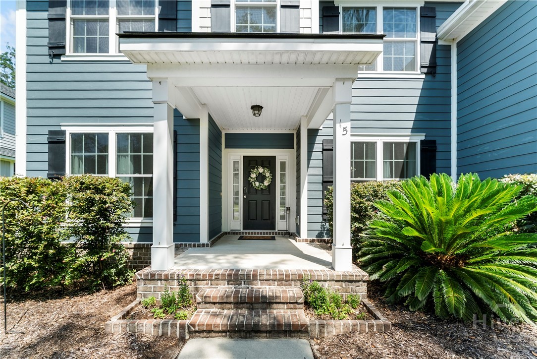 15 Lindenhill Court