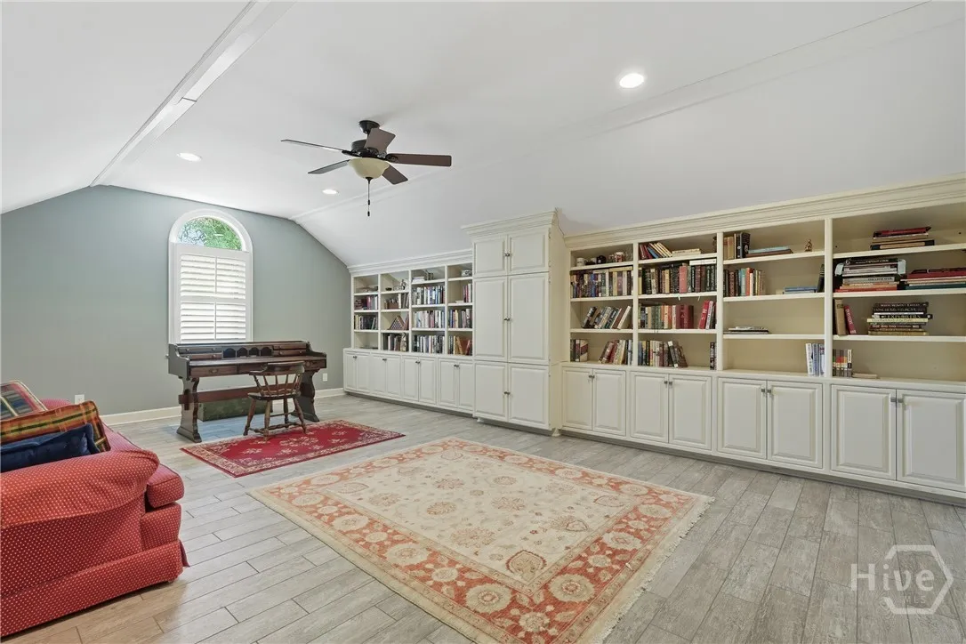 Savannah, Georgia 31411, United States, 3 Bedrooms Bedrooms, ,4 BathroomsBathrooms,Residential,Active,223551